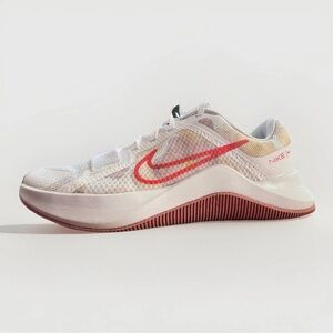 Nike MC Trainer 2 PRM White Red Stardust Womens Size 9.5 DZ1548-100